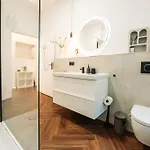 Stylisches Mit Schlafzimmer & Wohnzimmer Apartamento Coblença