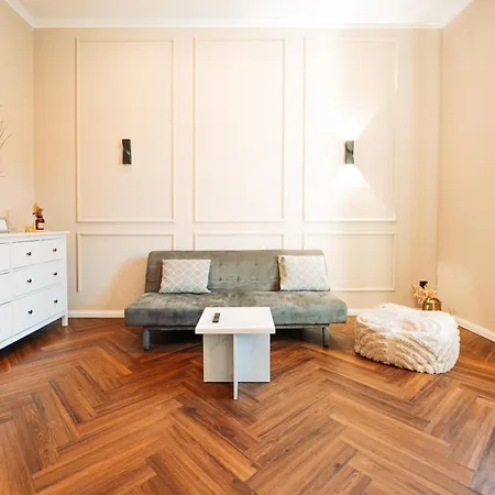 Stylisches Mit Schlafzimmer & Wohnzimmer Coblence