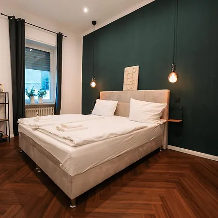 Stylisches Mit Schlafzimmer & Wohnzimmer * Coblence