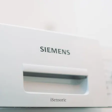 Appartement Stylisches Mit Schlafzimmer & Wohnzimmer Coblence