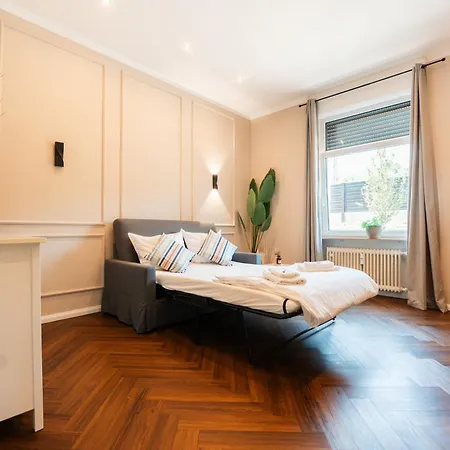 Lejlighed Stylisches Mit Schlafzimmer & Wohnzimmer *