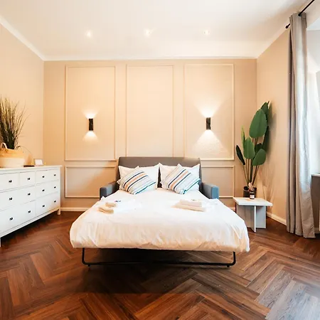 Stylisches Mit Schlafzimmer & Wohnzimmer Koblenz (Rhineland-Palatinate)
