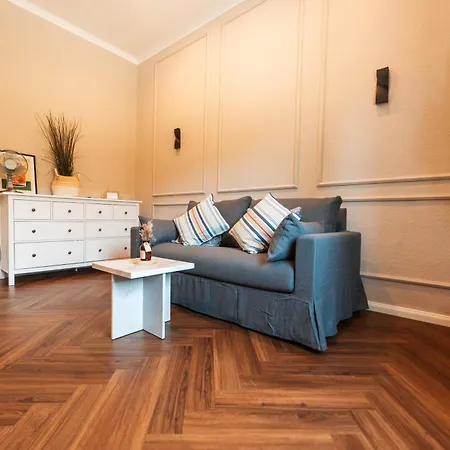 Lejlighed Stylisches Mit Schlafzimmer & Wohnzimmer *