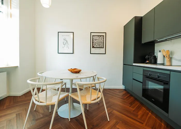 Apartamento Stylisches Mit Schlafzimmer & Wohnzimmer *