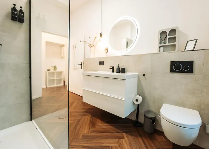 Stylisches Mit Schlafzimmer & Wohnzimmer Apartamento Coblença