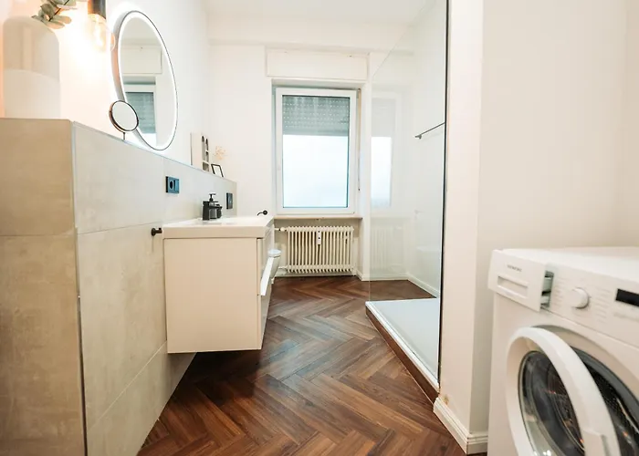 Stylisches Mit Schlafzimmer & Wohnzimmer Coblença