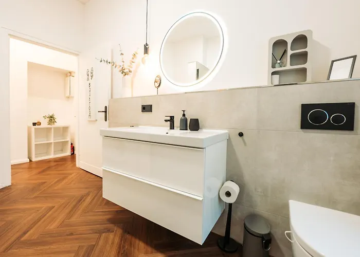 Stylisches Mit Schlafzimmer & Wohnzimmer Coblença